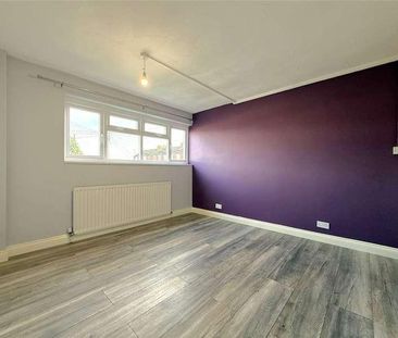 Tasley Close, Bridgnorth, Shropshire, WV16 - Photo 3