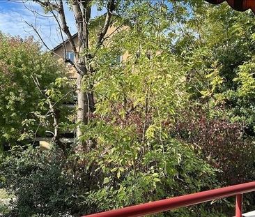 Lumineux appartement de 2.5 pièces avec balcon à louer à Renens - Foto 3