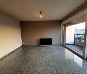 Appartement met 2 slaapkamers en garage - Photo 3