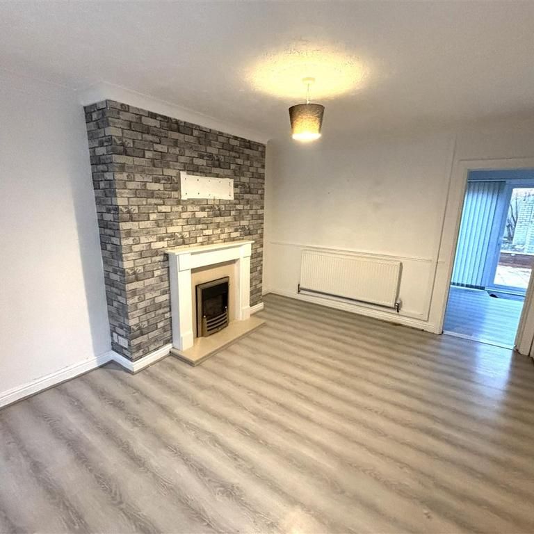 3 bedroom house to rent - Photo 1