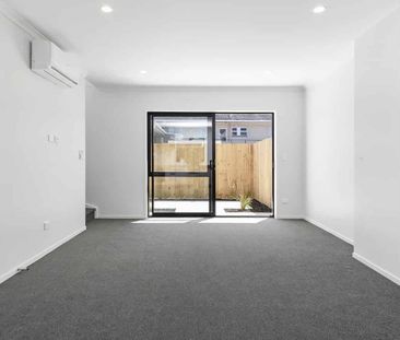 Two bedroom home - Photo 3
