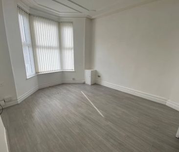 1 Bed Flat, Spellow Lane, L4 - Photo 1