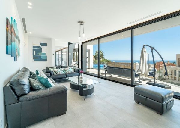 Benalmádena, Andalusia 29630