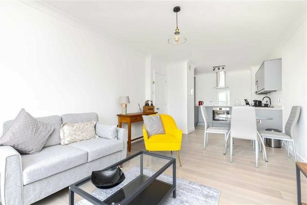 Wapping Wall, Wapping, E1W - Photo 1