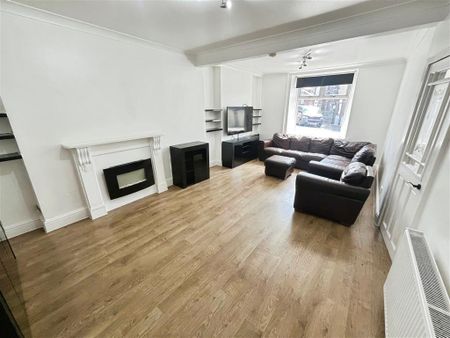 Thurston Road, PONTYPRIDD - Photo 5