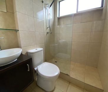 One Bedroom Apartment in Prime Location - Photo 4