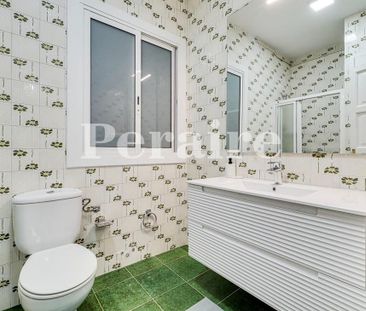 Barcelona, Catalonia 08023 - Photo 6