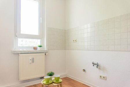 Ruhig gelegene 3-Raum-Wohnung mit Tageslichtbad - Foto 4