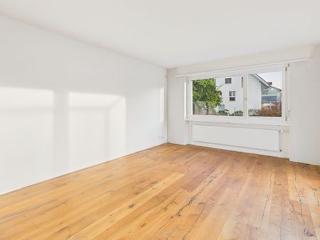 Charming 5.5-room single-family house with garden in Herzogenbuchsee, canton of BE - Photo 4