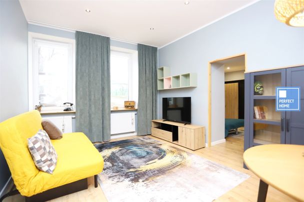 Jedlina-Zdrój, pl. Zwycięstwa - Фото 1