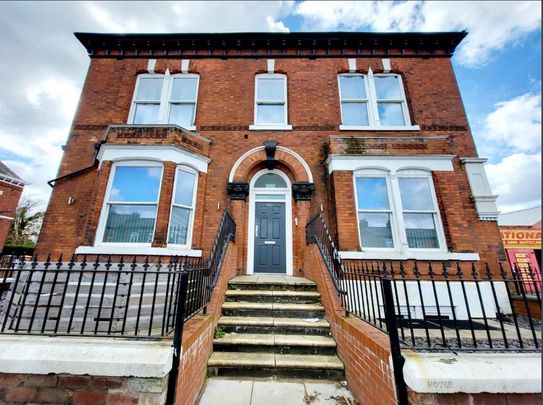 1 bedroom in a house share to rent - Photo 1