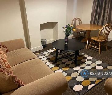 1 bedroom in a house share to rent - Photo 5