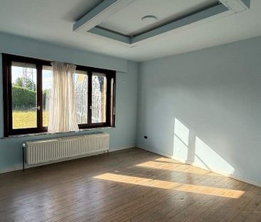 Woning te huur in Zwevezele voor € 940 met 4 slaapkamers - Foto 4