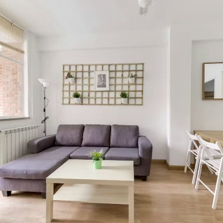 Calle de Valderrey, Madrid, Community of Madrid 28035 - Foto 1