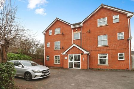 2 BED Apartment To rent - Photo 5
