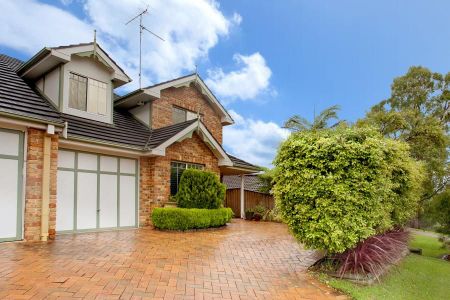 Well-Appointed Townhouse - CTHS Catchment! - Photo 4