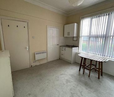 Studio to rent - Photo 6