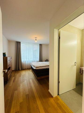 Exclusive 3.5-room apartment with lake view - Photo 5