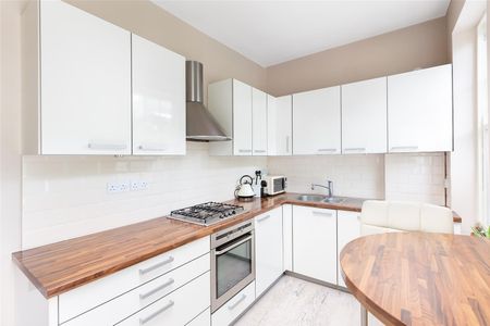 Chatsworth Road, Mapesbury, London - Photo 2