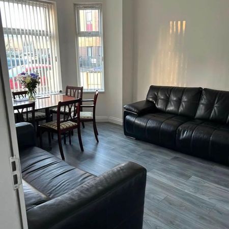 4 bedroom house share to rent - Photo 4