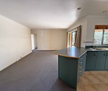 85 Sandwich Rd, 3204, St Andrews - Photo 2