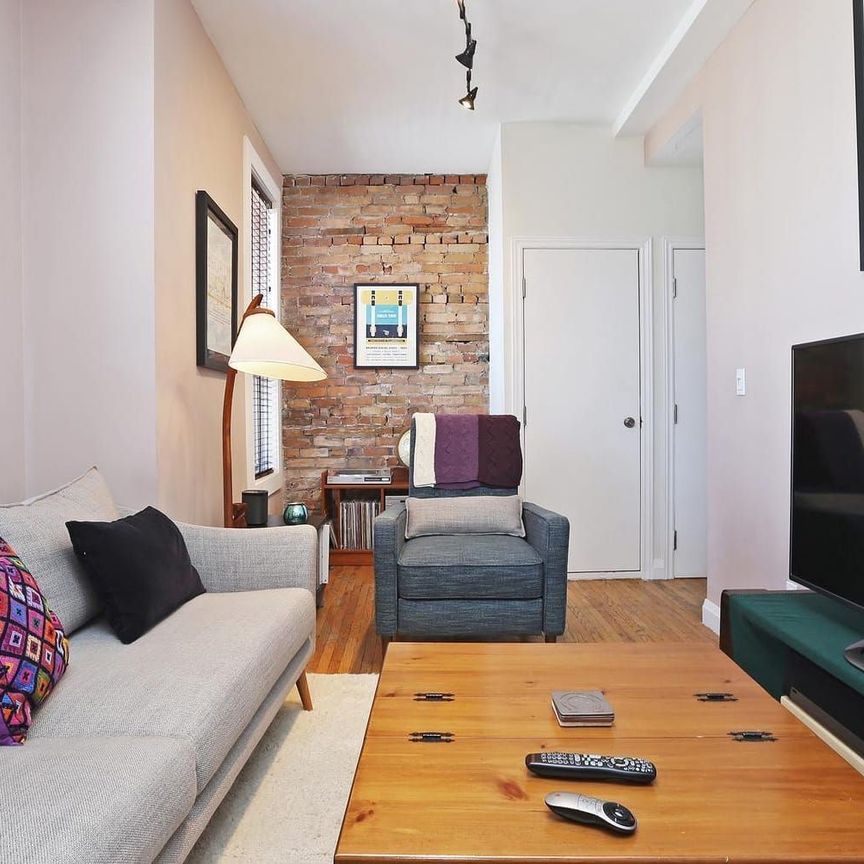 For Lease - 224 Jones Avenue Unit# 2, Toronto, Ontario - Photo 1