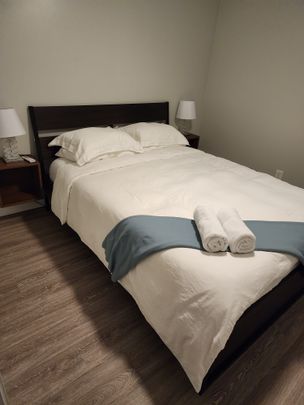 For Lease - 425 Cobblehill Drive Unit# Basement, Oshawa, Ontario - Photo 1