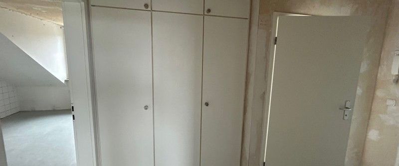 2-Zimmer-Wohnung mit schönem Balkon und großem Badezimmer, NUR für 2-Personen Haushalt mit WBS - Foto 1