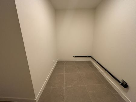 Appartement met een opp. van 100m² gelegen in centrum Kermt - Photo 4