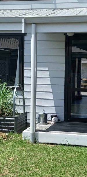 Sunny downtown delight! - Photo 1