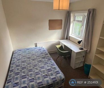 1 bedroom in a house share to rent - Photo 4