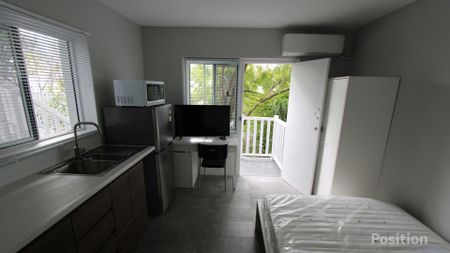 Modern Studio in the heart of Paddington - Photo 2