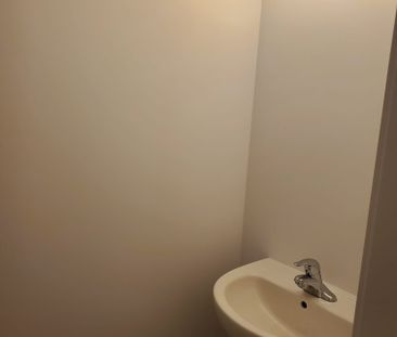 For Lease - 470 Dundas Street Unit# 601, Hamilton, Ontario - Photo 1