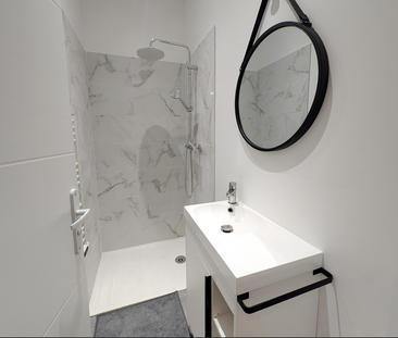 Toulon : Votre Nouvelle Colocation Prête à Vivre (Frais d'Agence Of... - Photo 5
