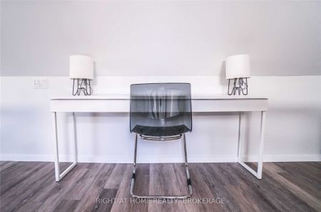 For Lease - 164 Trafalgar Road Unit# Loft, Oakville, Ontario - Photo 4