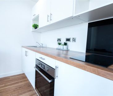 Studio to rent - Photo 5