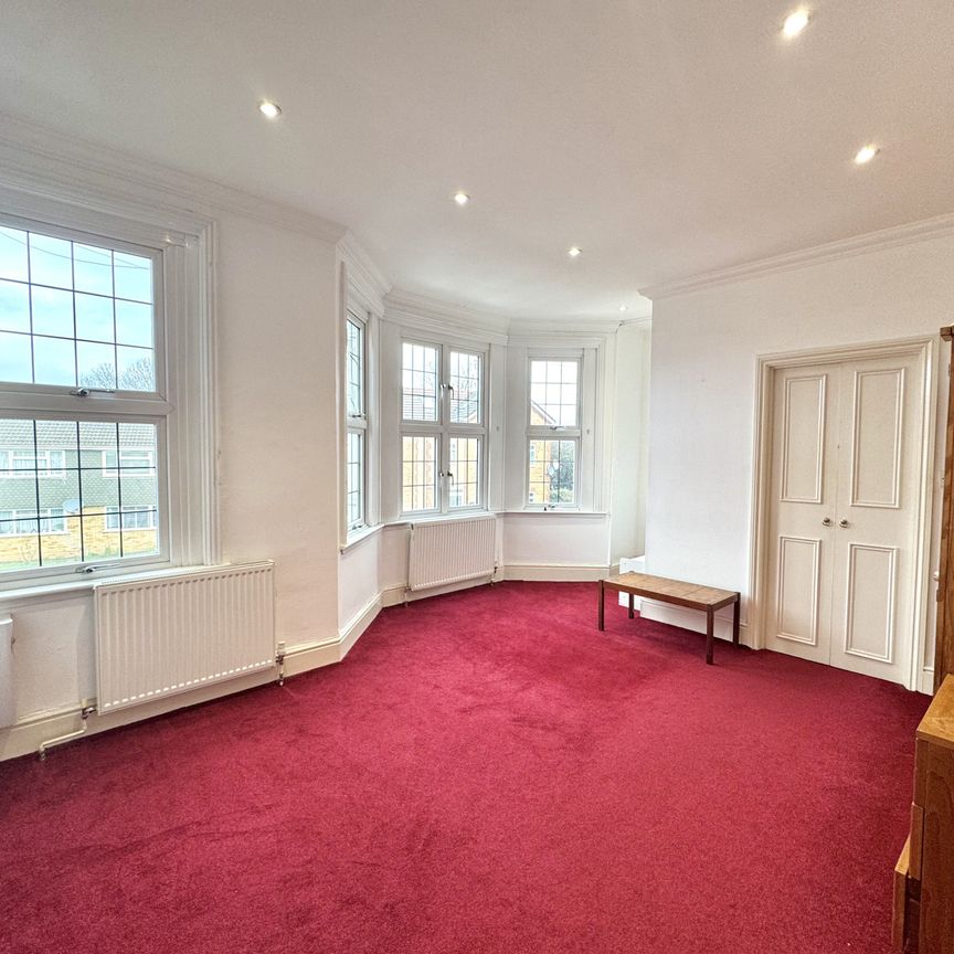 Sutton Road, Greater London, TW5 - Photo 1