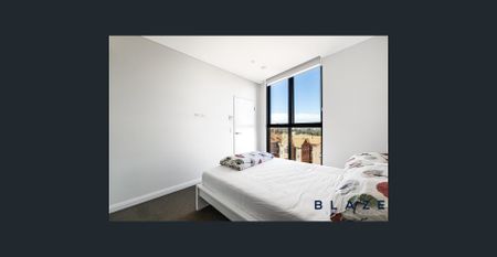 MODERN 2-BEDROOM APARETMENT IN THE HEART OF WESTMEAD - Photo 4