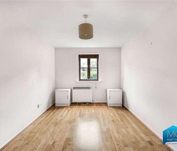 Woodvale Way, Cricklewood, London, NW11 - Photo 3