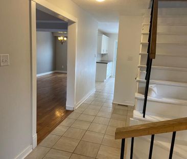 For Lease - 146 Fanshawe Drive, Brampton, Ontario - Photo 3