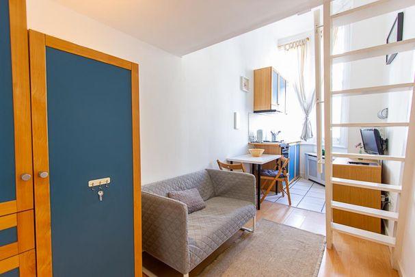 Flat 10 Penywern Road, Earls Court SW5 9SX - Photo 1