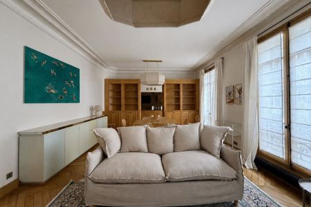 Appartement à louer rue de Rennes, Paris 6ème - Photo 3