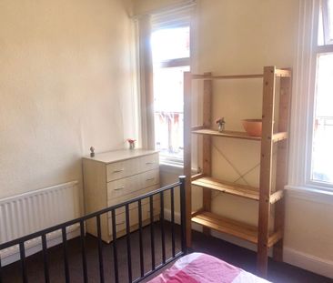 Room in a Shared House, Harold Road, B16 - Photo 2