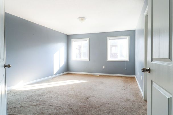 For Lease - 67 Wyndham Circle, Georgina, Ontario - Photo 1