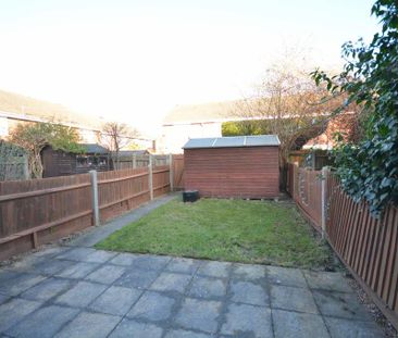 Delaporte Close, Epsom, Surrey, KT17 4AU - Photo 3