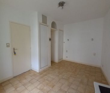 Appartement Quimper 1 pièce 13.48m² - Photo 1