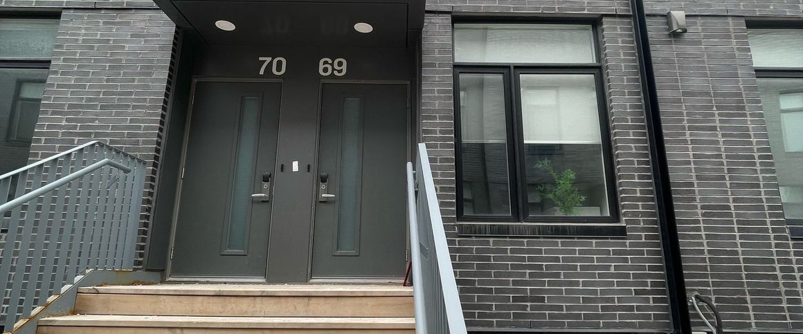 For Lease - 1760 Simcoe Street Unit# 69, Oshawa, Ontario - Photo 1