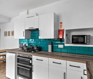 1 bedroom in a house share to rent - Photo 6