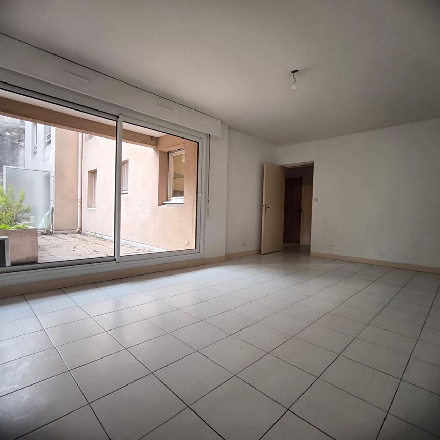 Location Appartement 2 pièces 48m² AVIGNON 84000 - Photo 1