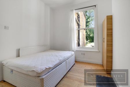 6 bedroom terraced house to rent - Photo 2